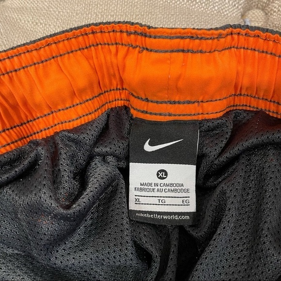 Men’s Nike Swim Trunks Board Shorts Pockets Mesh Lining Gray/ORANGE - Picture 6 of 8